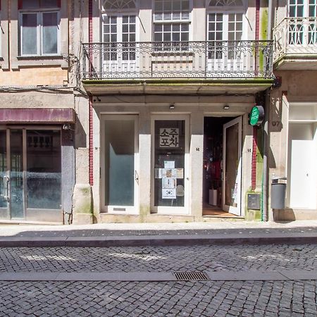 Lovelystay - Dirk Apartment - Almada 4º F Porto Exterior photo